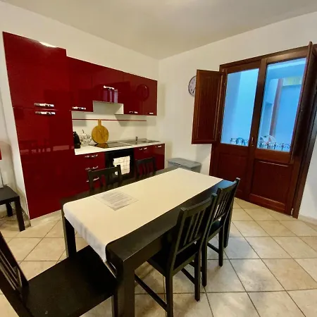 Sardinian Gallery Prenda * Bosa