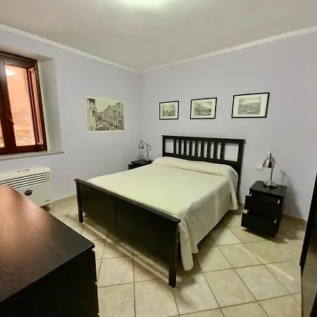 Sardinian Gallery Prenda * Bosa